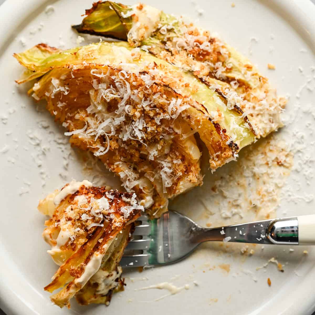 Rostad kålkil Caesarsallad