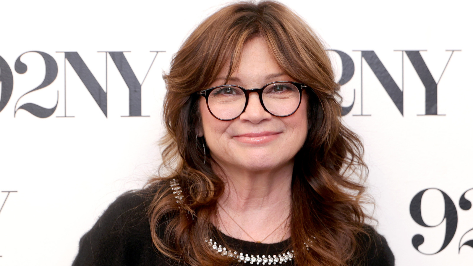 Valerie Bertinellis "deformerade" bröstbekännelse förtjänar en stående ovation, inte förlöjligande