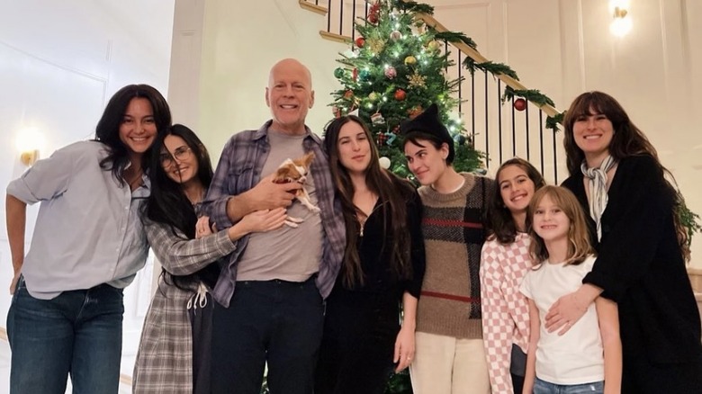 Demi Moore, Bruce Willis och de är döttrar julen 2022