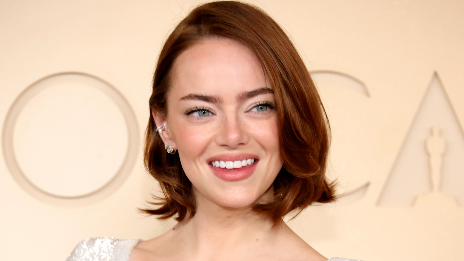 Bilder på Emma Stone före och efter att hon hittade sin karaktäristiska hårfärg