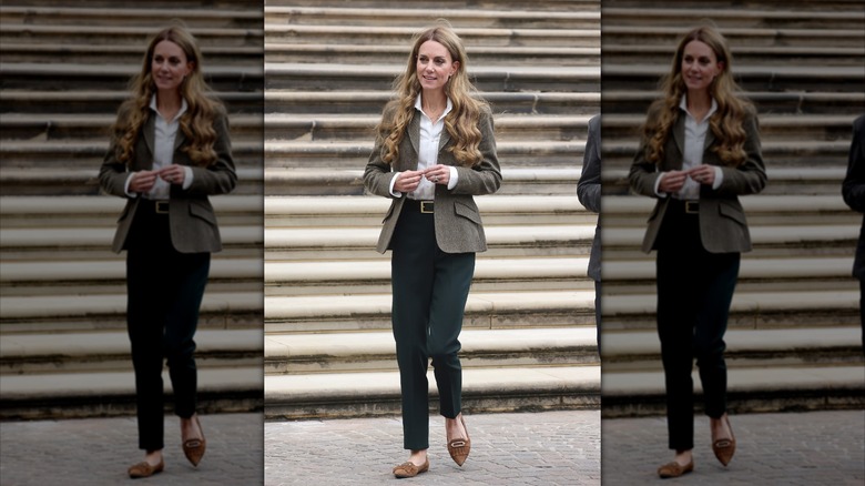 Kate Middleton med långt vågigt hår