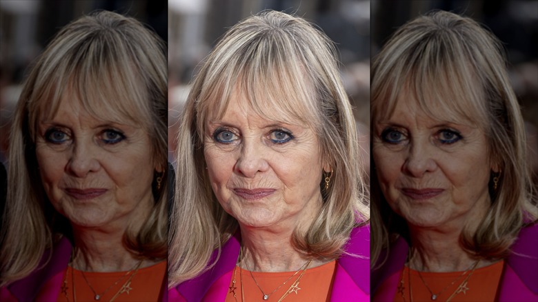 Twiggy ler med bronsögonskugga och blå eyeliner