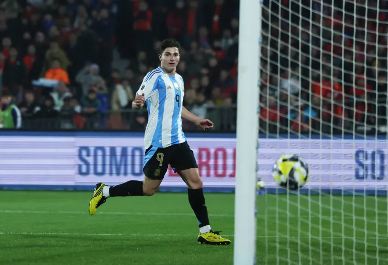 Alvarez gjorde mål mot Chile