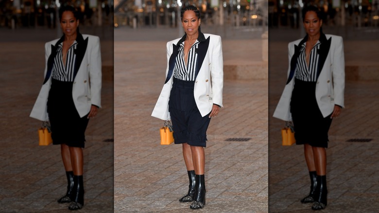 Regina King deltar i Paris Fashion Week 2021.