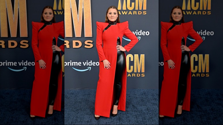 Gabby Barrett på ACM Awards 2022.