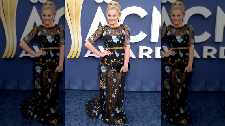 Lauren Alaina vid 2018 års ACM Awards.