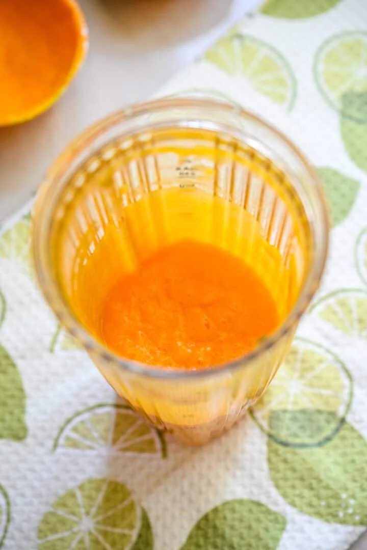Ovanifrån av blandad mango.