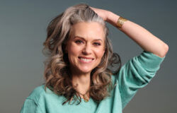 Hilarie Burton avfärdades som ”för ung” för perimenopause men symtom kan börja tidigt