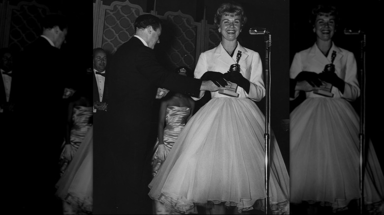 Doris Day vinner World Favorite Film Award vid den 15:e årliga Golden Globes i Hollywood 1958