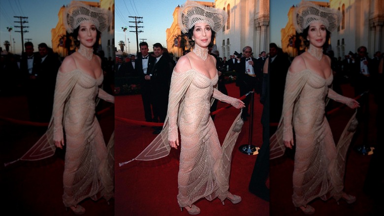 Cher vid Oscarsgalan 1998