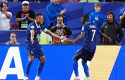 Frankrike vs Sverige: VM:s åttondelsfinal – Mbappe, förutsägelse, laguppställningar