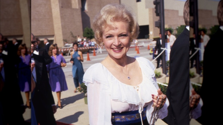 Skådespelerskan Betty White deltar i ett evenemang i september 1983 i Los Angeles, Kalifornien