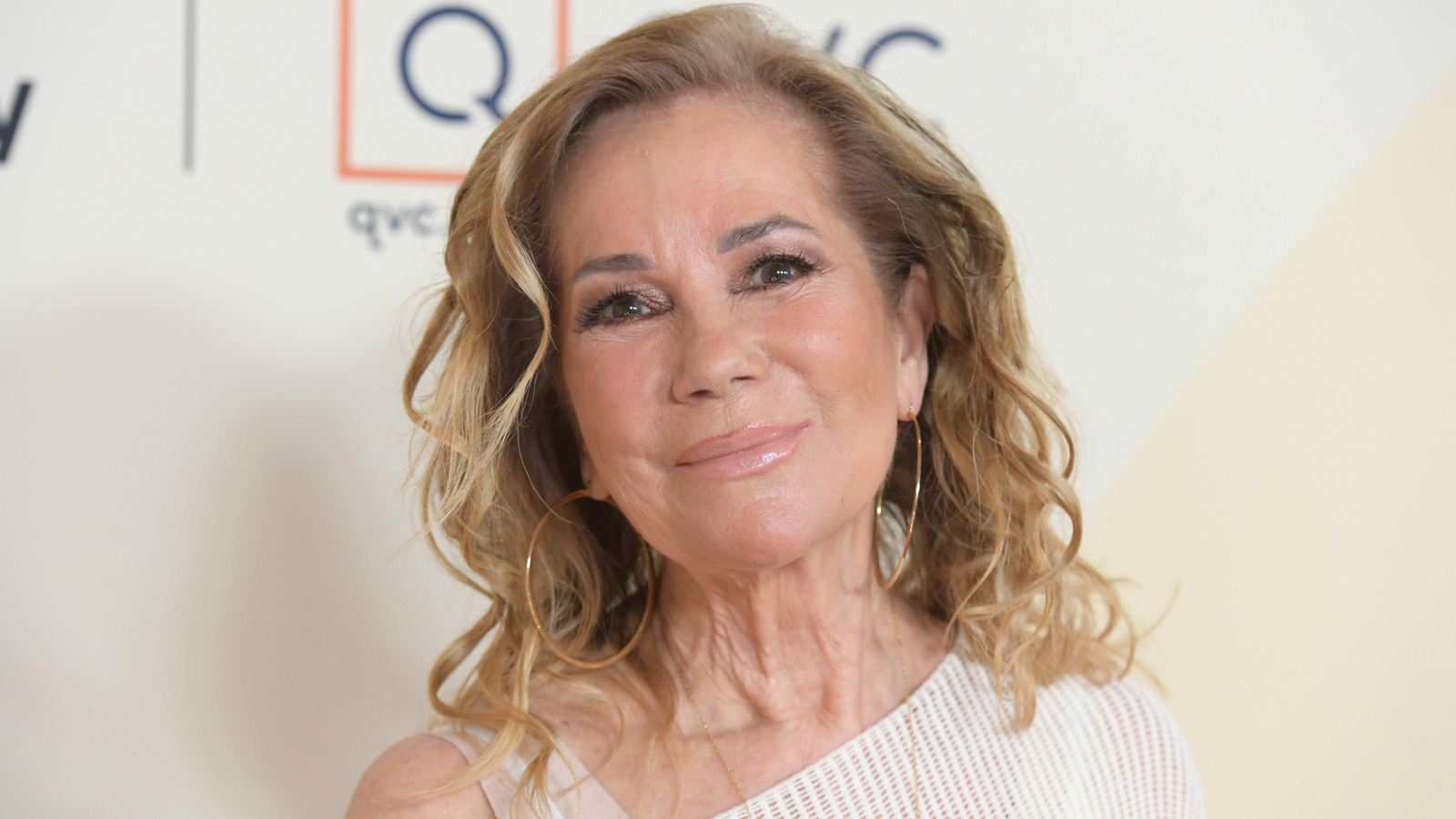 "I Feel Like Mr. Potato Head": Kathie Lee Giffords skämt om hennes operationer hör hemma på en mugg