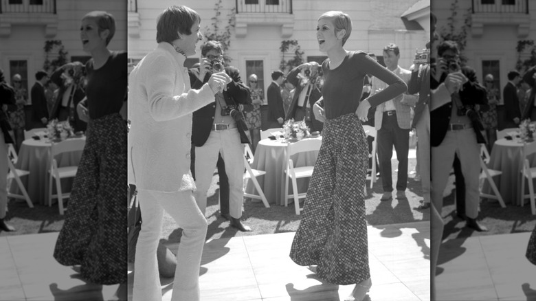 Twiggy dansar med Sonny Bono på en fest den 15 maj 1967