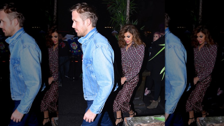 Ryan Gosling och Eva Mendes ses på Tao Restaurant för SNL efterfest den 30 september 2017