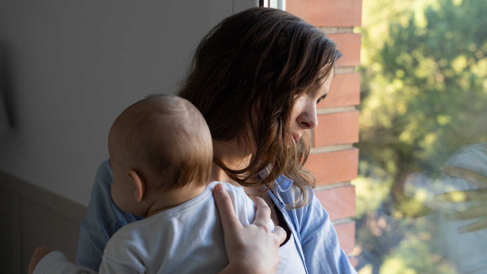 Vad är postpartum psykos? Tillståndet är så mycket mer än bara "Baby Blues"