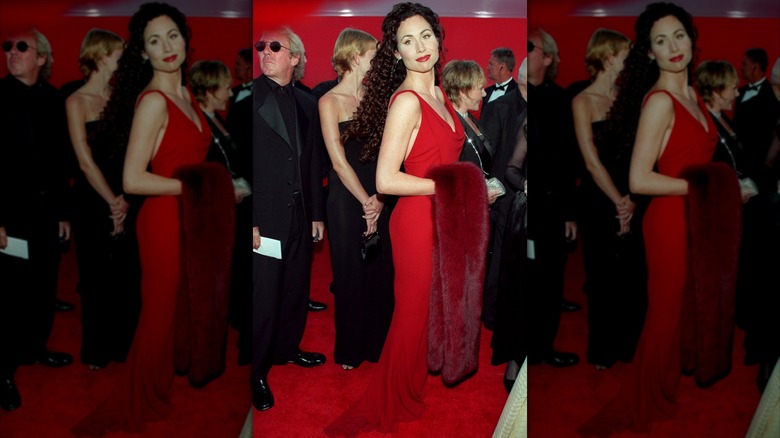 Minnie Driver vid Oscarsgalan 1998