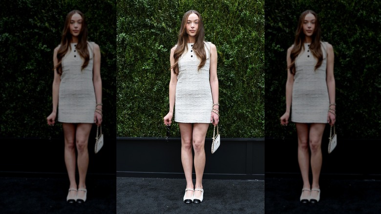 Ella Beatty deltar i CHANEL Tribeca Festival Women's Luncheon för att fira THROUGH HER LENS-programmet på Greenwich Hotel den 6 juni 2025