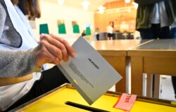 Omröstning pågår i Sverigeval som kunde se extremhögern i regeringen