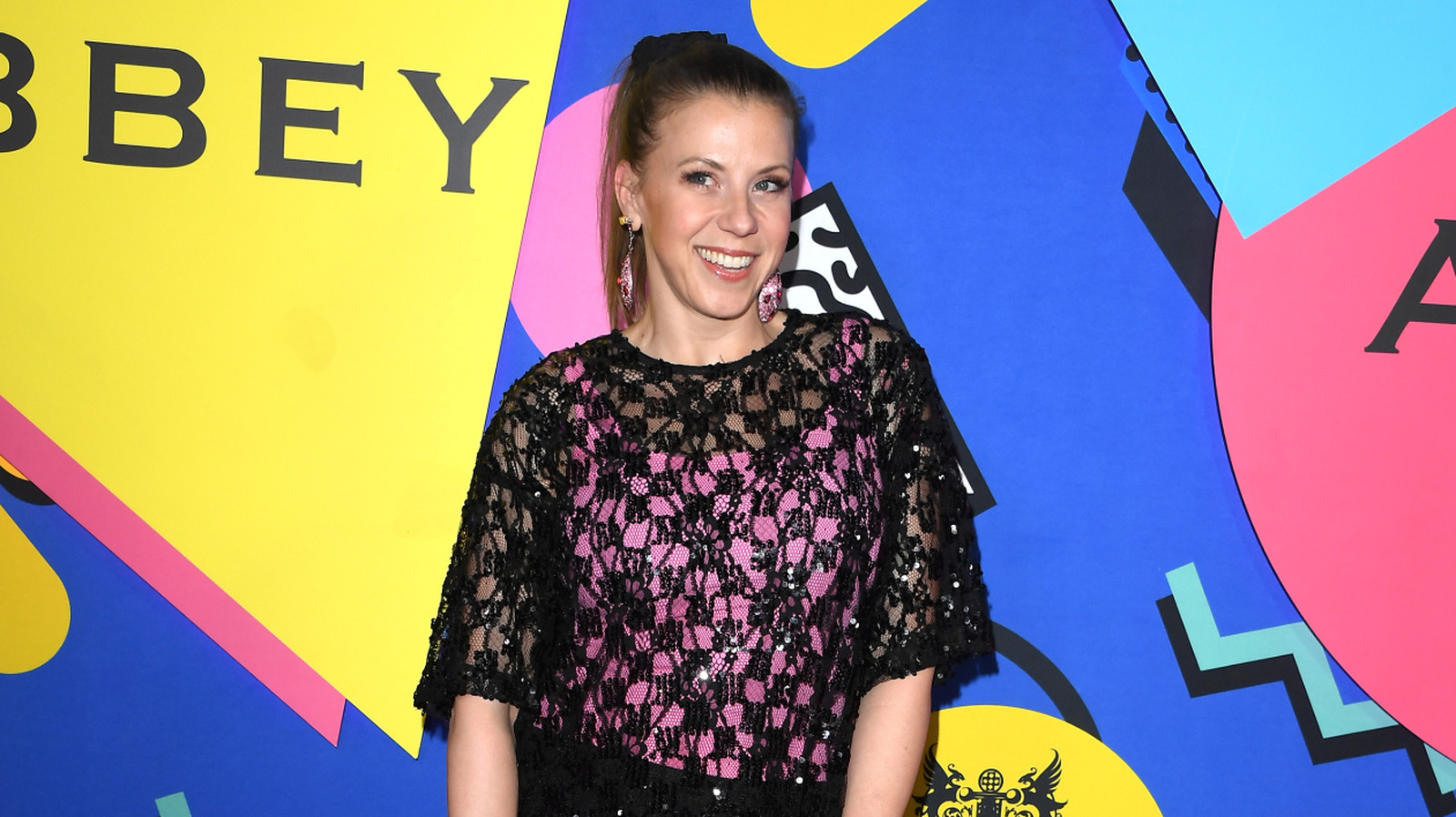 Jodie Sweetins unika sovarrangemang med sin man är faktiskt geni för par