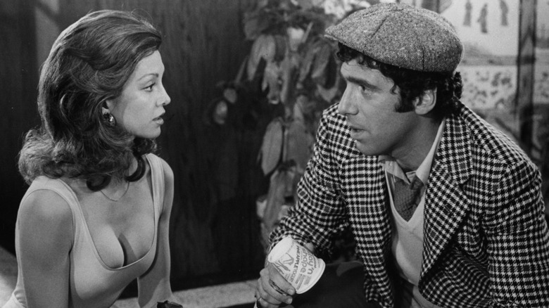 Victoria Principal med Elliot Gould i filmen från 1975 