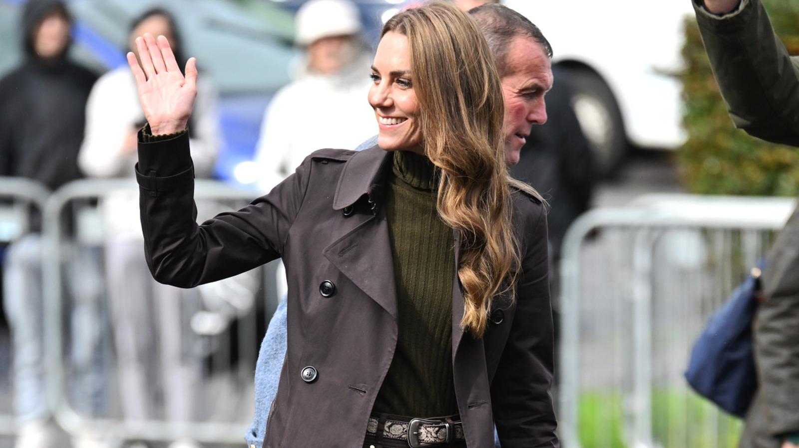 Kate Middleton rockar en klassisk höstfärg med den perfekta höstdräkten för kvinnor över 40