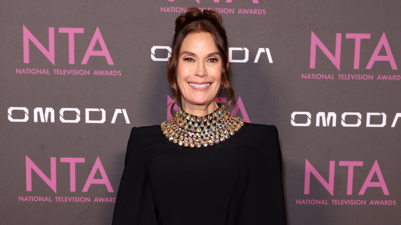 Teri Hatchers svar på åldrande i Hollywood är en väckarklocka för kvinnor överallt: "I'm Not Done"