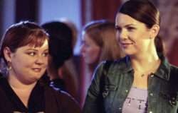 Gilmore Girls: Då och nu bilder på Melissa McCarthy och Lauren Graham bevisar att de fortfarande är fantastiska