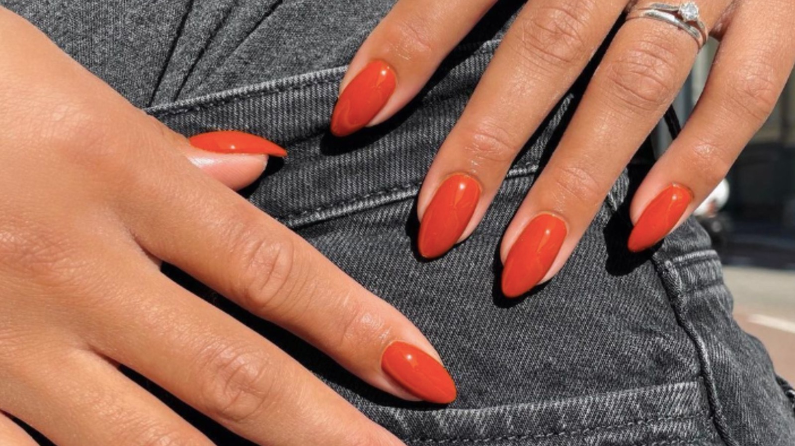 6 orange manikyridéer för att få en touch av höst på dina naglar