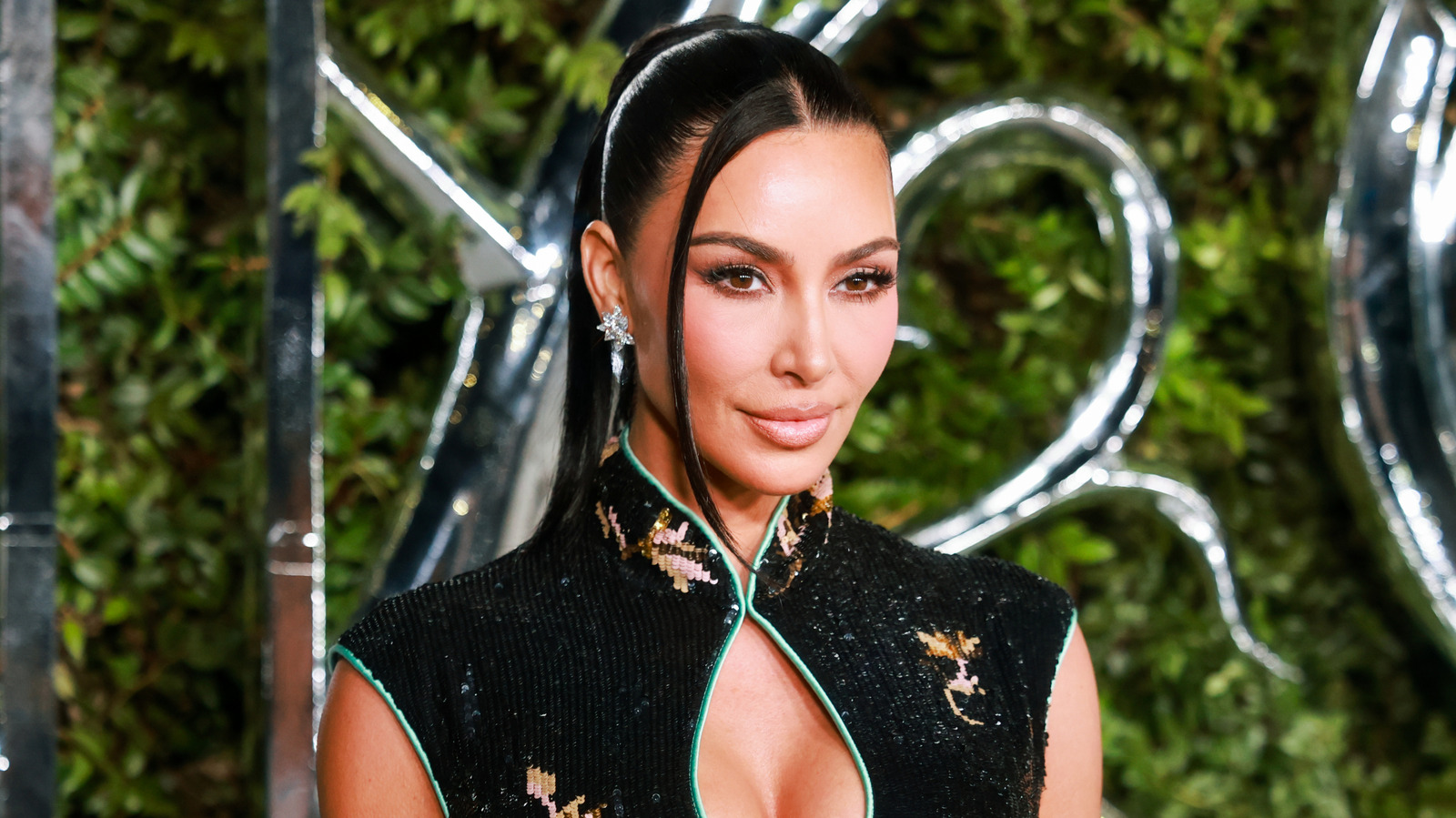 Kim Kardashians diagnos av esofagit satte hennes familjehälsohistoria i rampljuset
