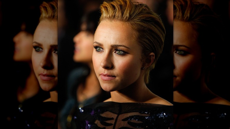 Hayden Panettiere i kort hår på ett kändisevenemang