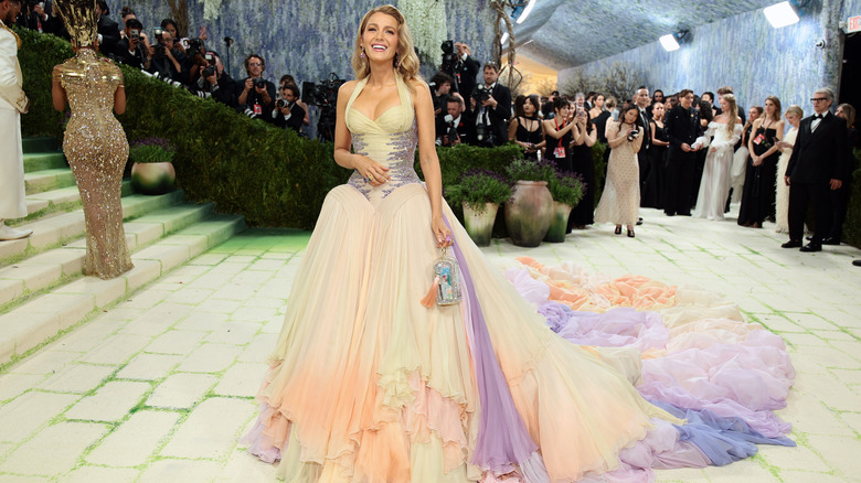 Blake Lively deltar i Met Gala 2026 och firar 