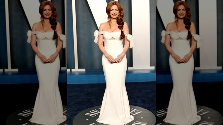 Isla Fisher på Vanity Fair Oscar Party 2022 i Beverly Hills i mars 2022